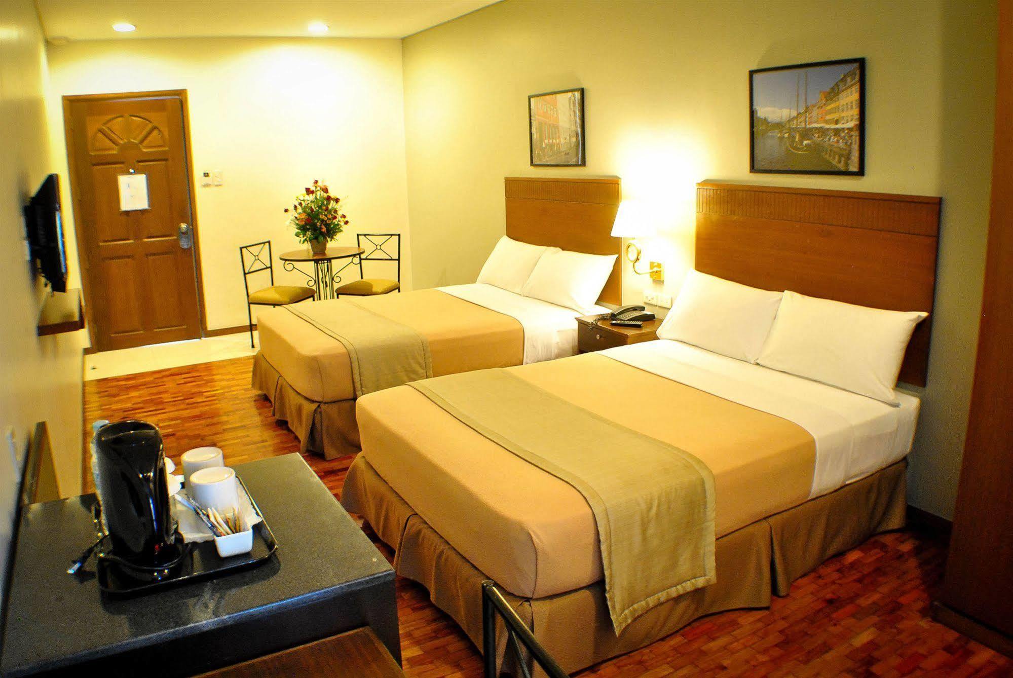 Fersal Hotel Kalayaan, Quezon City Exteriér fotografie