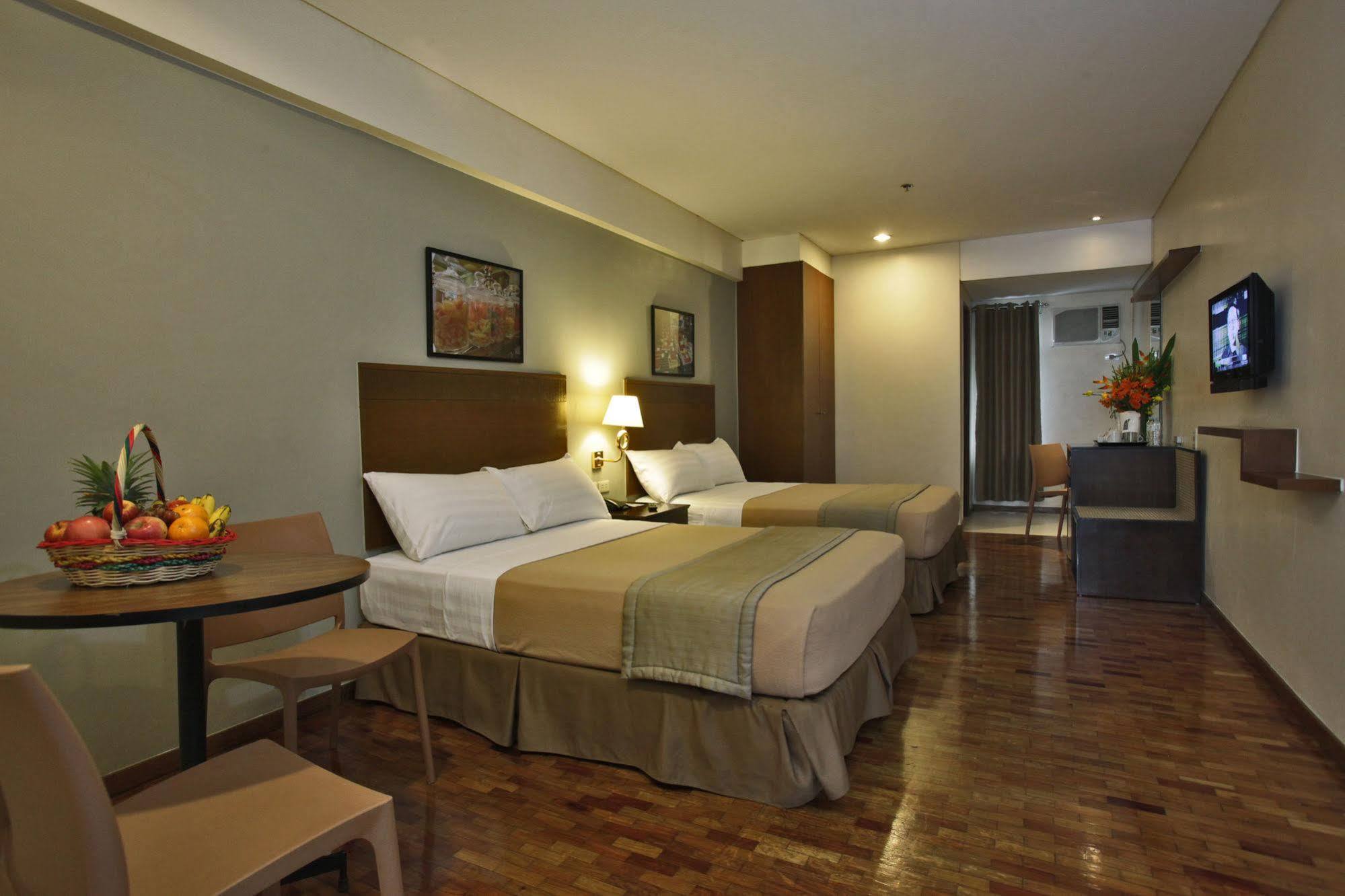 Fersal Hotel Kalayaan, Quezon City Exteriér fotografie